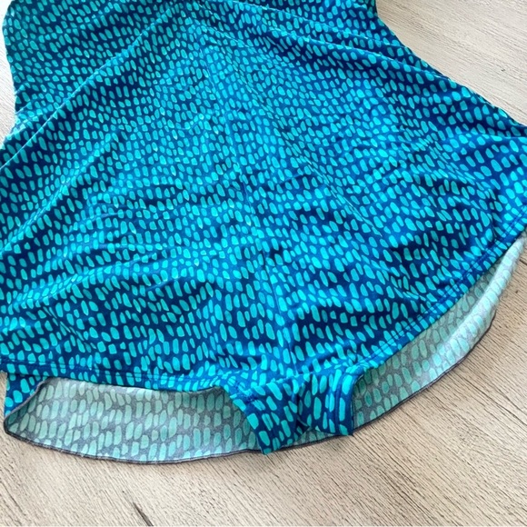 ROXANNE Women’s Blue Abstract Print Skirted Modest Swimsuit Built In Bra 18 42DD - Picture 7 of 11